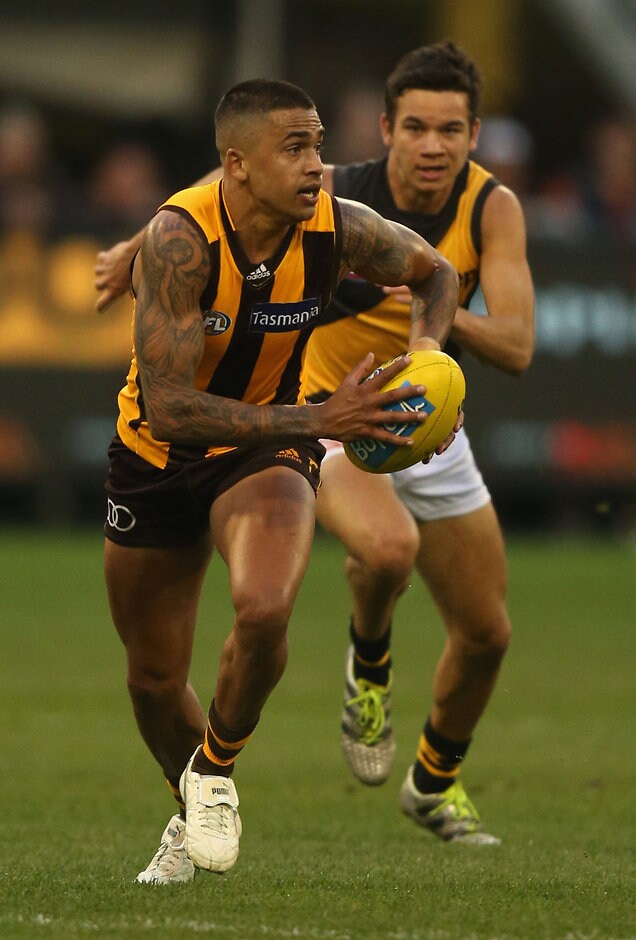 AFL 2016 Rd 18 - Hawthorn v Richmond MELBOURNE, AUSTRALIA - JULY 24: Bradley Hill of the Hawks in action during the 2016 AFL Round 18 match between the Hawthorn Hawks and the Richmond Tigers at the Melbourne Cricket Ground on July 24, 2016 in Melbourne, Australia. (Photo by Sean Garnsworthy/AFL Media)